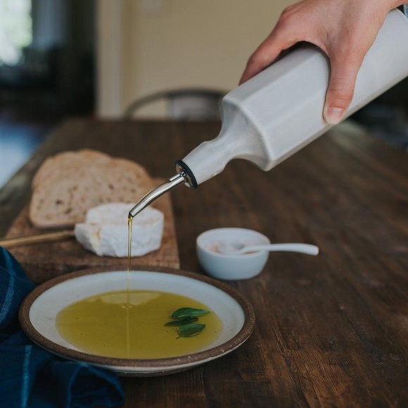 The Bright Angle elixir oil bottle, white. - Picture 3 of 10